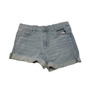 No Boundaries Lightwash Denim Shorts